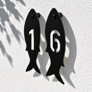 Numéro de maison poisson en aluminium – Noirmoutier – Image 2